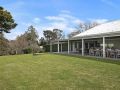 Greywood - classic Highlands charm & serene living Guest house, Exeter - thumb 10