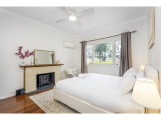 Gumtree Cottage EXECUTIVE ESCAPES Guest house, Western Australia - 2