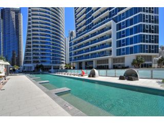 H'Residences - 2 Bed Unit in the heart of Surfers Apartment, Gold Coast - 1