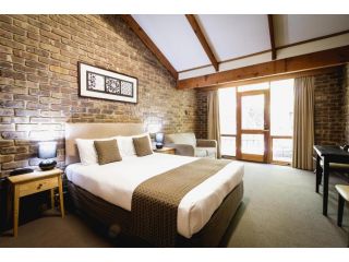 The Lodge by Haus Hotel, Hahndorf - 5