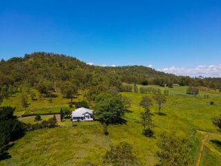 Freedom Farm Hampton Style Stay in the beautiful Scenic Rim Guest house, Queensland - 4