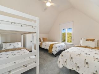 Hamptons By The Bay Guest house, Rye - 5