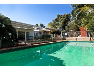Hampton's House @ Southport - 3Bed Home+ Pool/BBQ Guest house, Gold Coast - 2