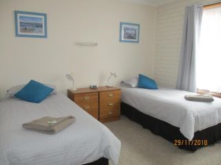 Harbour Lights Holiday Units Aparthotel, Merimbula - 3