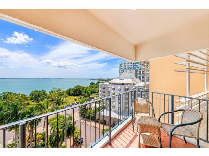 Harbourfront Ease in Two Adjacent Seaview Suites Apartment, Darwin - imaginea 7