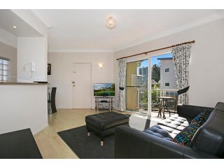 A PERFECT STAY - Harmony Apartment, Gold Coast - 3
