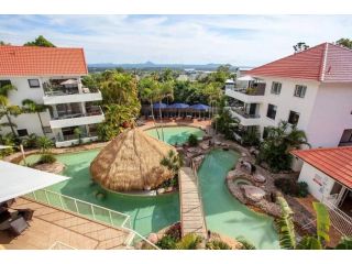 Haven on Noosa Hill - sunset views, pools, spa Apartment, Noosa Heads - 1