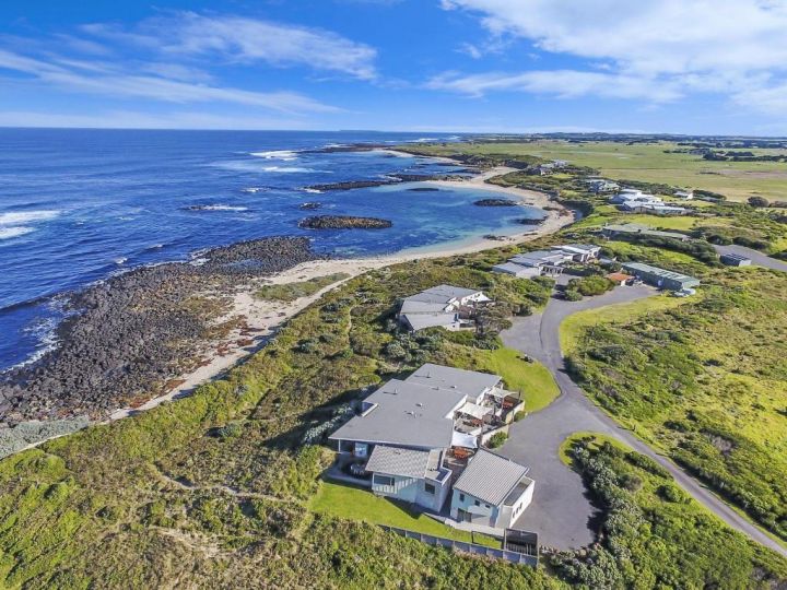 HEARN'S BEACHSIDE VILLA 9 Villa, Port Fairy - imaginea 8