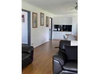 Heathcote Shiraz Country Stays Apartment, Victoria - 3