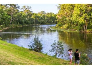 HELE22S - Westmead Convenience 2 Bedroom with Parking Apartment, Sydney - 5