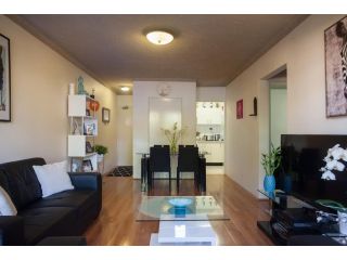 HELE22S - Westmead Convenience 2 Bedroom with Parking Apartment, Sydney - 2