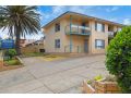HEN001 Coastal Beach Retreat Cosy 2BR Apartment Apartment, Henley Beach South - thumb 18