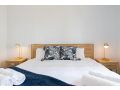 HEN001 Coastal Beach Retreat Cosy 2BR Apartment Apartment, Henley Beach South - thumb 2