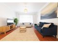 HEN001 Coastal Beach Retreat Cosy 2BR Apartment Apartment, Henley Beach South - thumb 1