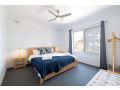 HEN001 Coastal Beach Retreat Cosy 2BR Apartment Apartment, Henley Beach South - thumb 8