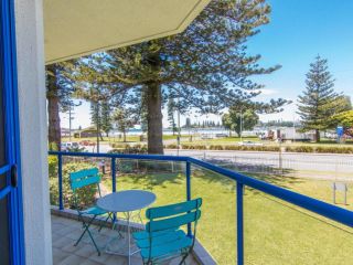 Heritage 102 Great Water Views Apartment, Tuncurry - 3