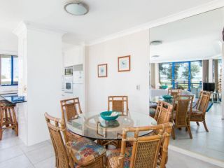 Heritage 102 Great Water Views Apartment, Tuncurry - 1