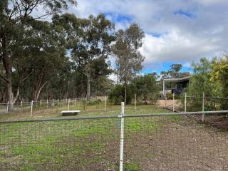 Hickey Vale Farm Lodge Pet Friendly Villa, Victoria - 5