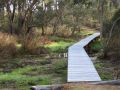 Hidden Grove Retreat Chalet, Western Australia - thumb 12