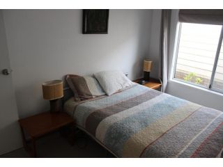 Hidden Oasis Pet Friendly In Anna Bay Apartment, Anna Bay - 4