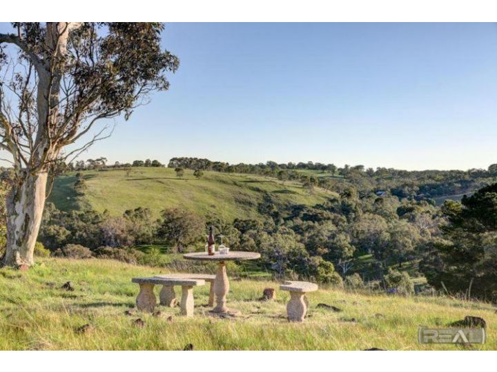 Highland valley escape -High Roost Bed and breakfast, South Australia - imaginea 3