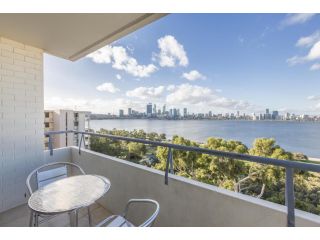 High Tor Apartment 104 - EXECUTIVE ESCAPES Apartment, Perth - 1