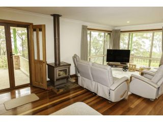 Highland View Guest house, Mount Victoria - 1
