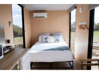 Hill View at Euroa Glamping Guest house, Euroa - 1