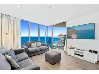 H Star Residences-- Paradise Stayz Apartment, Gold Coast - 1