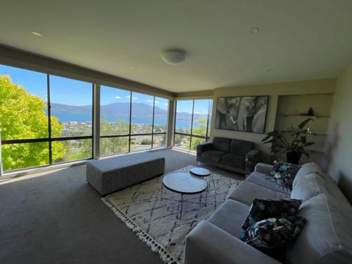 Hobart panoramic view with Spas Apartment, Tasmania - imaginea 4