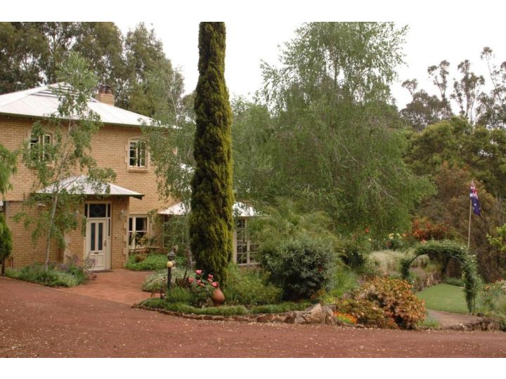 Holberry House Bed and breakfast, Nannup - imaginea 1