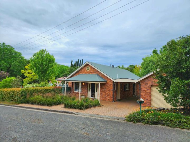 Holiday Haus Hahndorf - 4BR, Garden and Parking Guest house, Hahndorf - imaginea 14