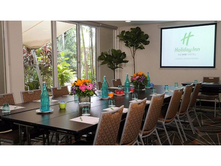 Holiday Inn Cairns Harbourside, an IHG Hotel Hotel, Cairns - imaginea 17