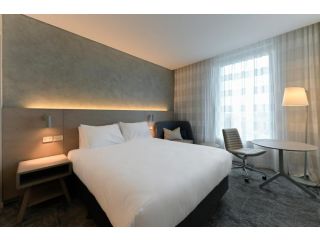 Holiday Inn Express & Suites Sunshine Coast, an IHG Hotel Hotel, Maroochydore - 3