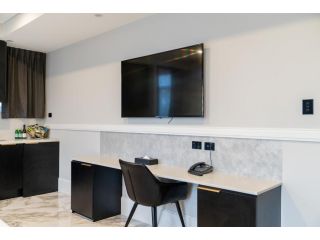 Holiday Inn & Suites - Parramatta Marsden Street, an IHG Hotel Hotel, Sydney - 4