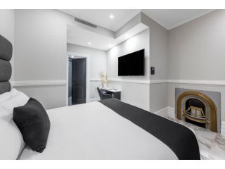 Holiday Inn & Suites - Parramatta Marsden Street, an IHG Hotel Hotel, Sydney - 2