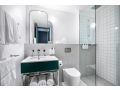 Holiday Inn Werribee, an IHG Hotel Hotel, Werribee - thumb 1