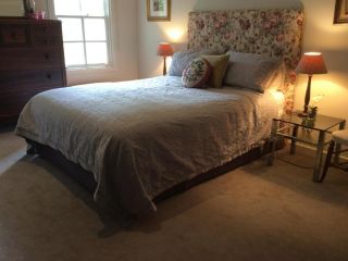 Hollyoak Bed and breakfast, Trentham - 1