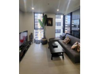 Homely 1 Bedroom Apartment in Eastgardens Apartment, Sydney - 4