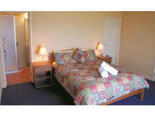 Horizons Beachfront Apartment Apartment, Port Fairy - 1