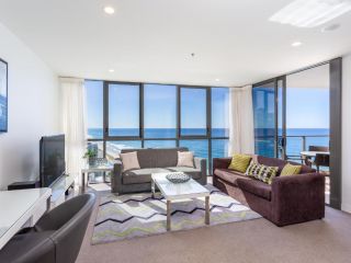 Serain Residences On Surfers Apartment, Gold Coast - 3