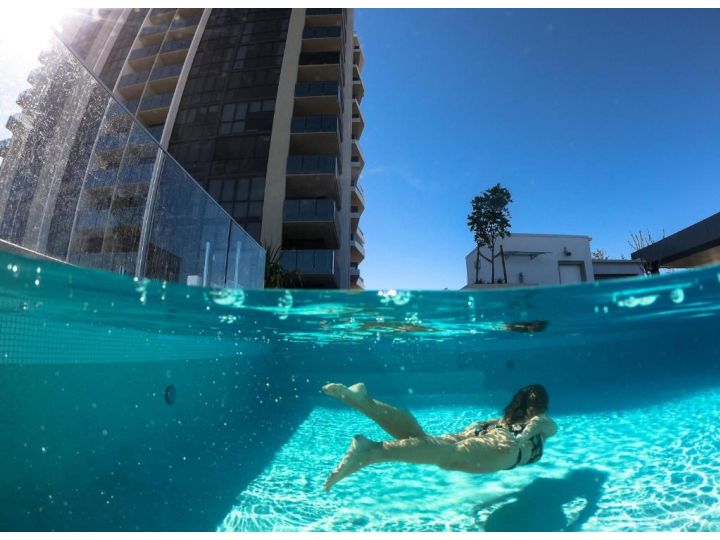 Iconic Kirra Beach Resort Hotel, Gold Coast - imaginea 12