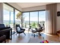 Impressively spacious, modern and convenient Apartment, Newstead - thumb 9