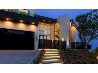 Indulge in the luxurious lifestyle of your dreams in this brand new incredible villa Apartment, Australia - 2