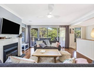 Indys Beach House Guest house, Killcare - 2