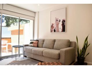 Inner City Oasis in Rushcutters Bay Apartment, Sydney - 1