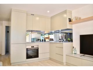 Inner City Oasis in Rushcutters Bay Apartment, Sydney - 5