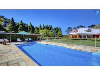 Iona Park - Stay 2 nights and receive the 3rd 50 percent off! Guest house, Moss Vale - 2