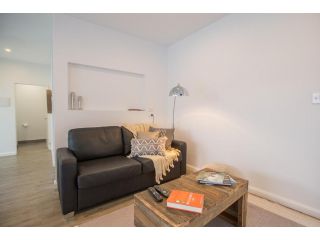 Island Quarters Apartment, Flinders Island - 2