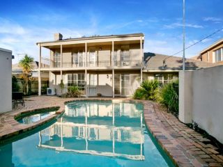 Isle of Serenity Guest house, Frankston - 3